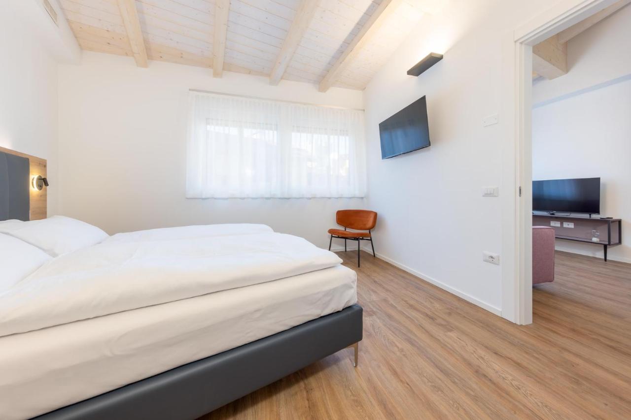 Minerva Guesthouse Trento Exterior photo